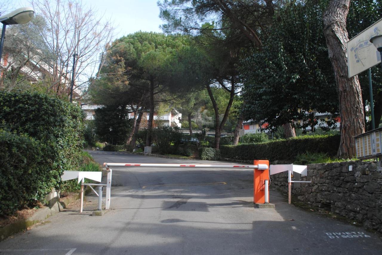 Raggio Di Sole - Pool, Tennis, Parking, Sea View & Relax 라팔로 외부 사진