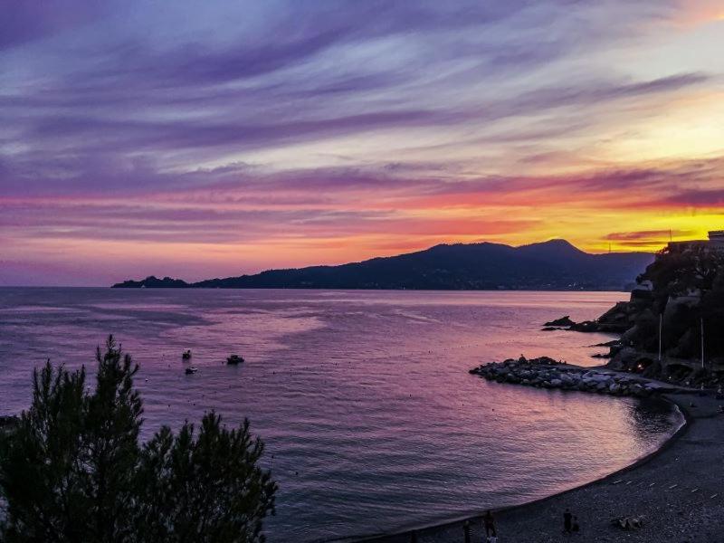 Raggio Di Sole - Pool, Tennis, Parking, Sea View & Relax 라팔로 외부 사진